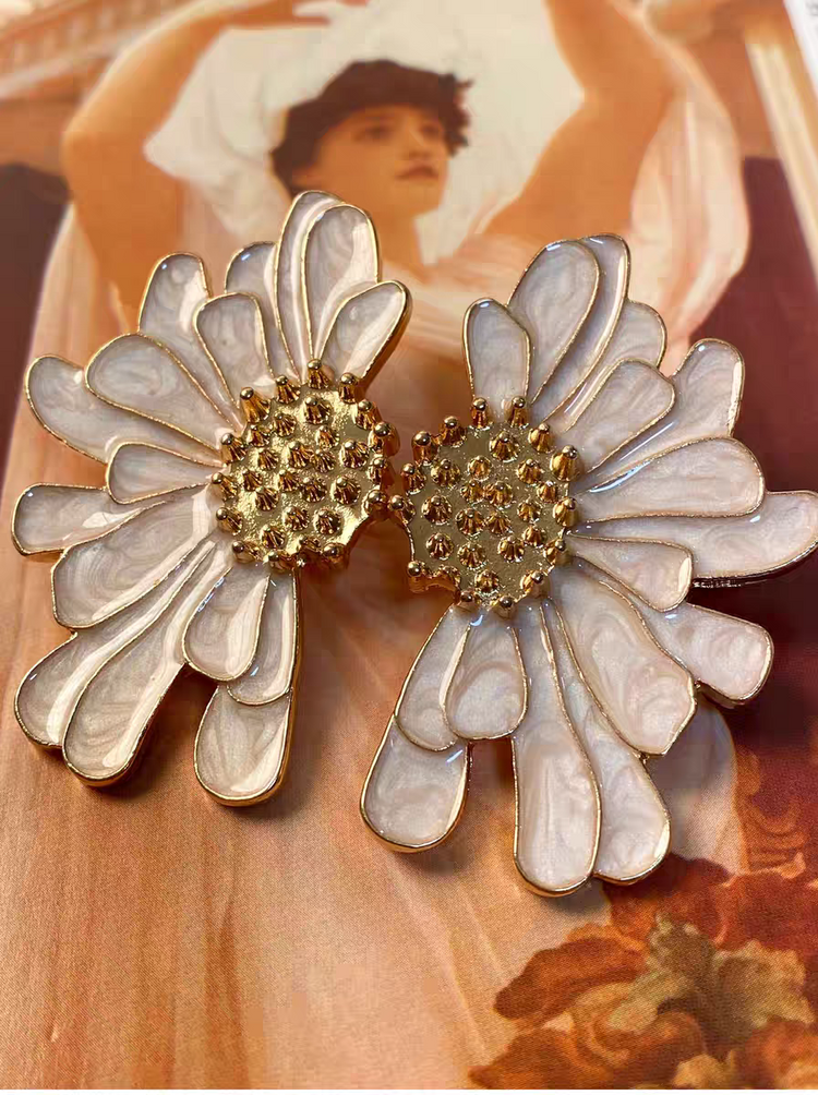 Creative Jewelry