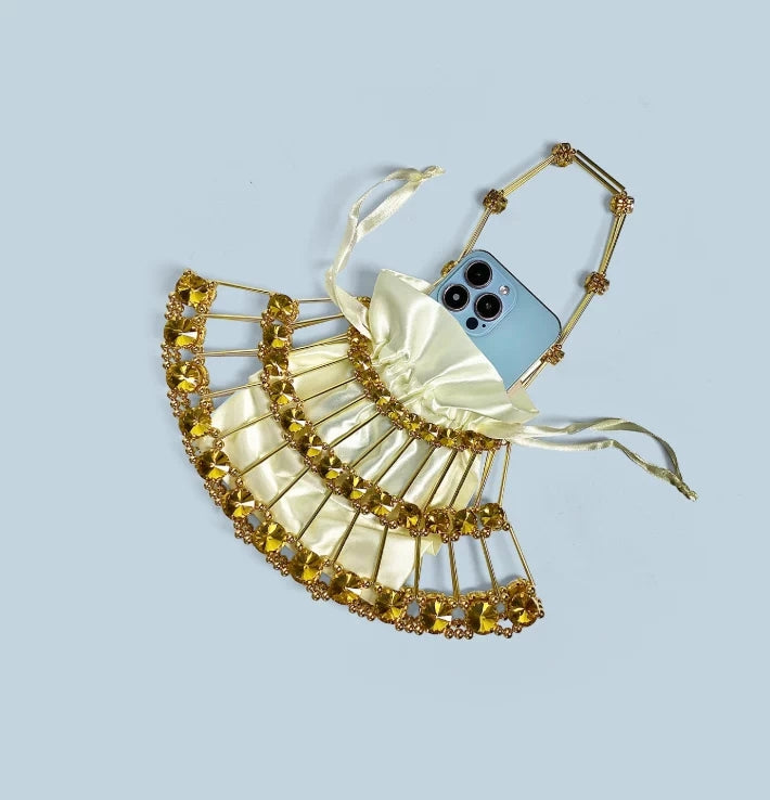 European & American Style Gold Vintage Diamond-Trimmed Metal-Woven Hollow-Out Women's Mini Handheld Evening Bag