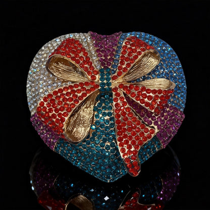 Evening Bow Clutch with Rhinestones in Heart-Shaped Gift Box for Banquets