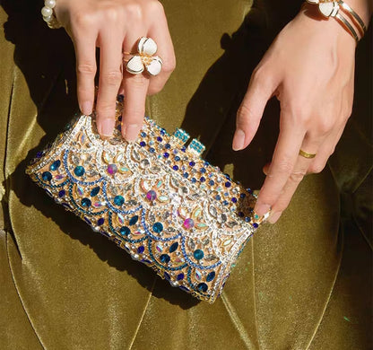 Fish scale banquet bag with hollow metal inlaid with diamond
