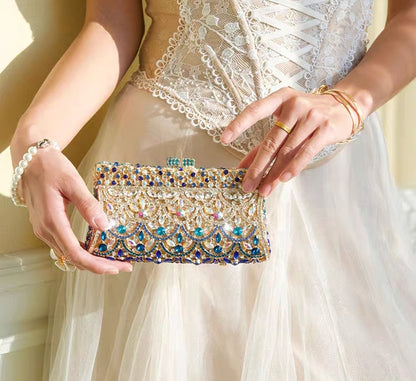 Fish scale banquet bag with hollow metal inlaid with diamond