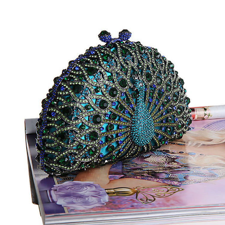 Peacock water diamond bag, hollow metal crystal banquet bag, handmade diamond inlaid bag, European and American women's diamond handbag