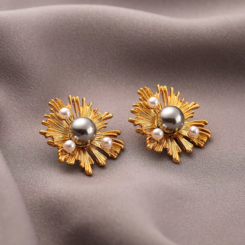 Sunflower-Inspired Pearl Earrings with Sterling Silver Needles - Elegant and Chic