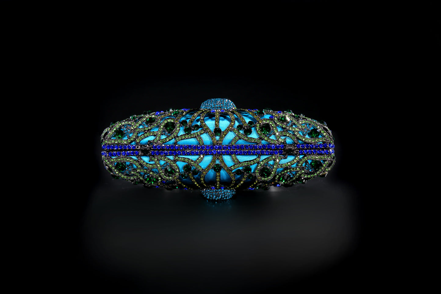 Peacock water diamond bag, hollow metal crystal banquet bag, handmade diamond inlaid bag, European and American women's diamond handbag