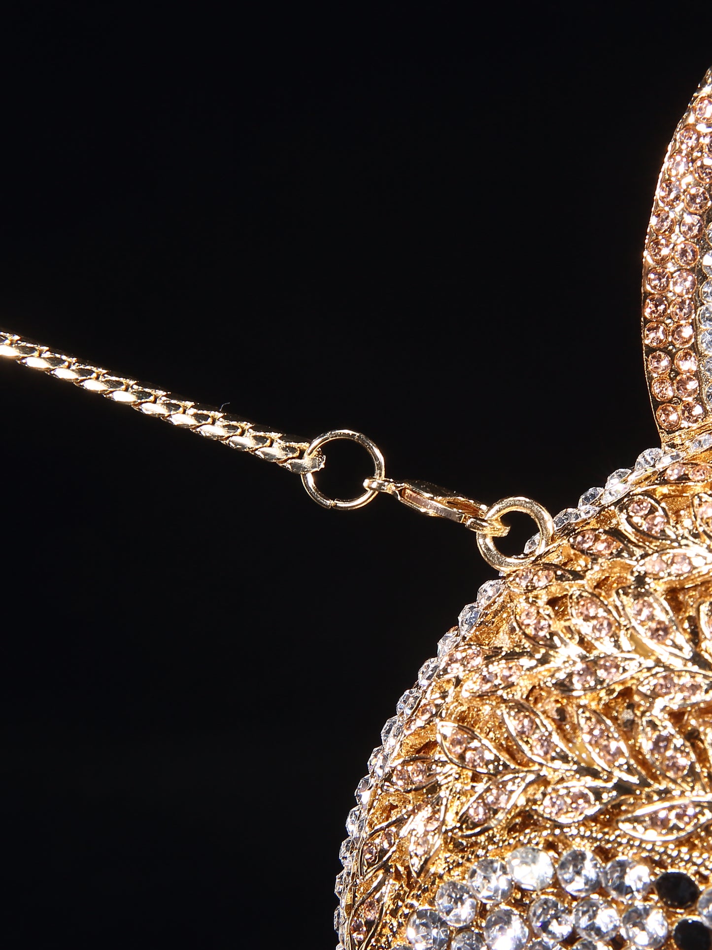Fox Rhinestone Evening Bag with Hollow-Out Metal Crystal Details, Handcrafted Beaded Clutch for Nightclub and Socialite Events