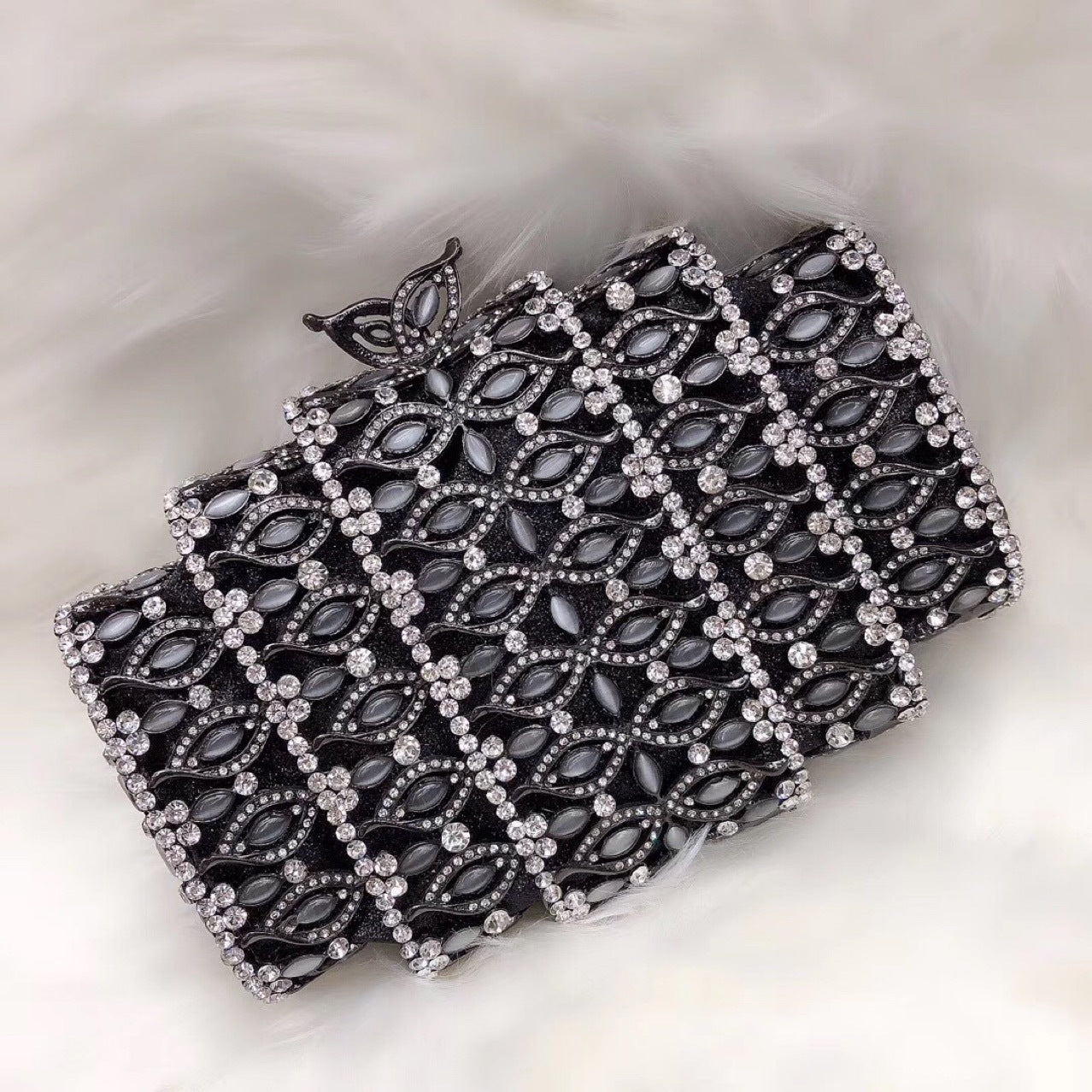 MRY · Three dimensional bag locking small square bag
