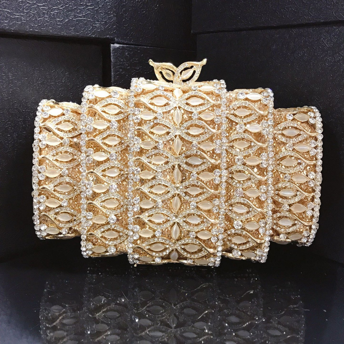 MRY · Three dimensional bag locking small square bag